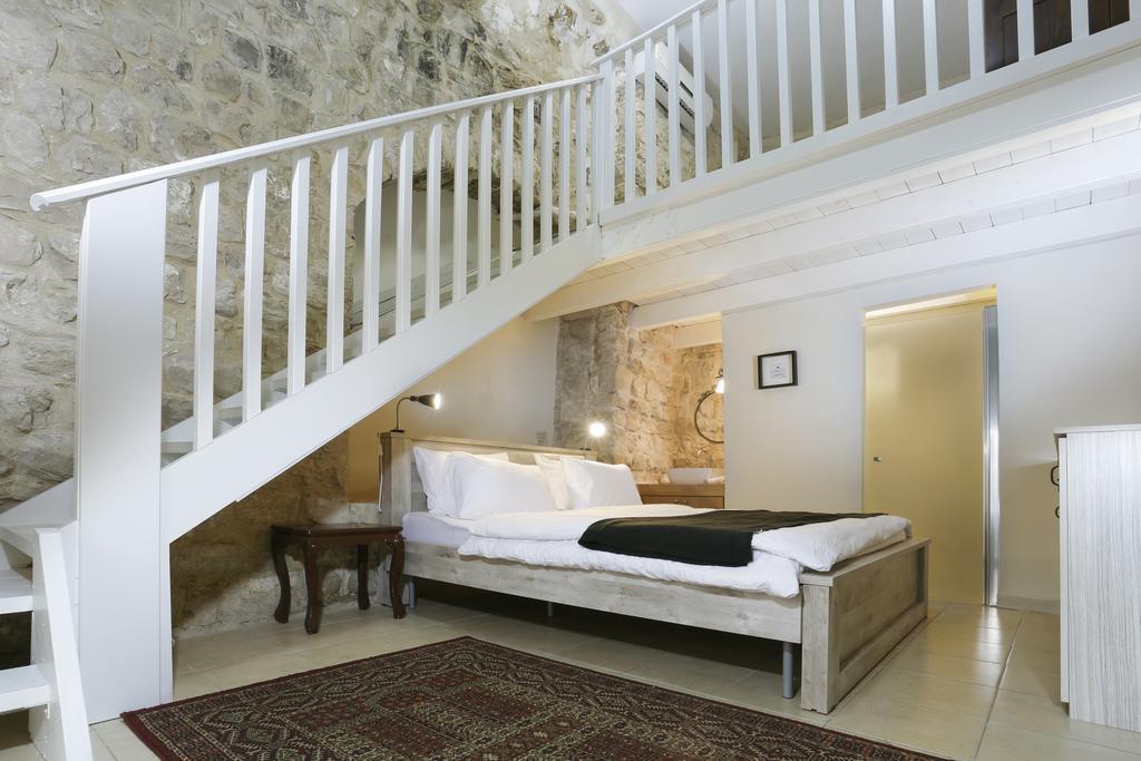 Avney Hahoshen Hotel Safed Exterior photo